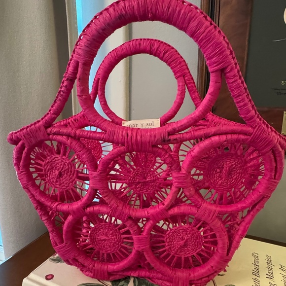 Mar Y Sol fuschia beach bag - Picture 1 of 5